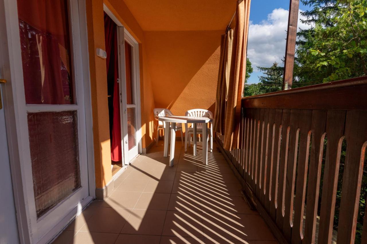 Izabella Panzio Bed and Breakfast Hajdúszoboszló Exterior foto